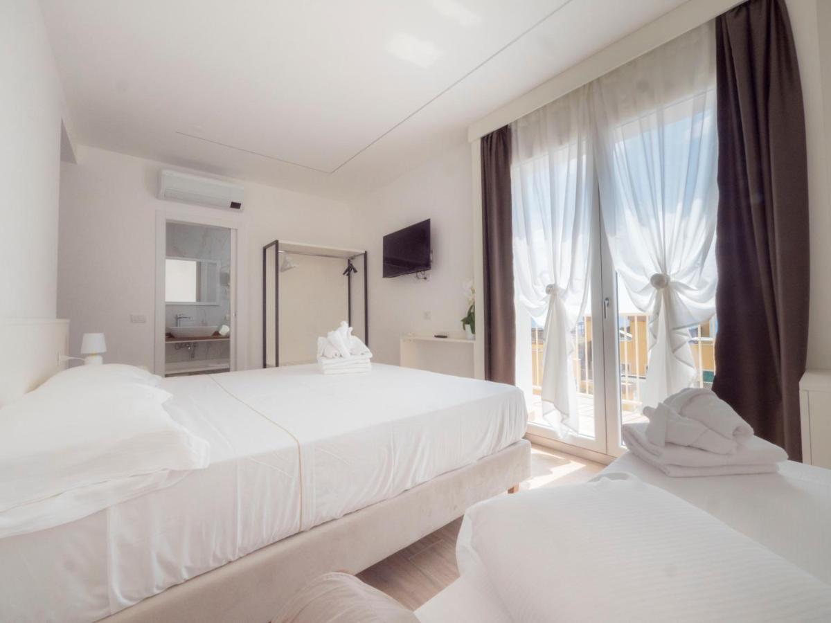Hotel Continental ピエトラ・リーグレ エクステリア 写真