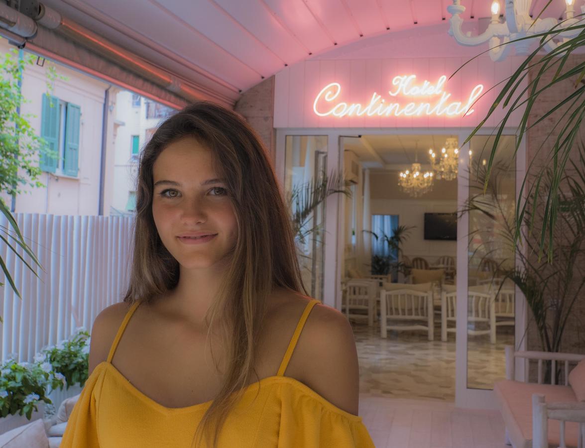 Hotel Continental ピエトラ・リーグレ エクステリア 写真